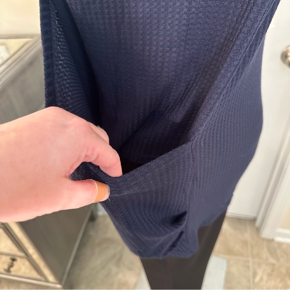 Bloomchic. Size 18/20. Navy long sleeve top. Crossover top. Plus size top. - Picture 6 of 9